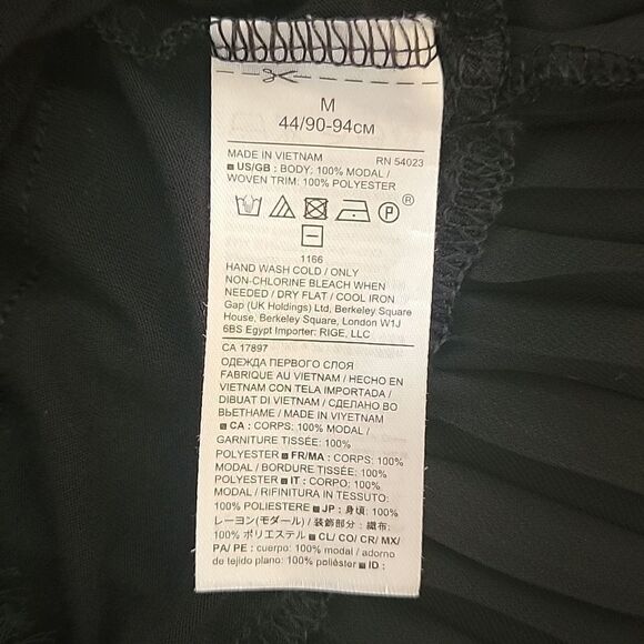 Banana Republic top Size M - Picture 8 of 10